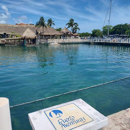 Private Rooms In A Hotel-Type Apartment - Super Located Puerto Aventuras Luaran gambar